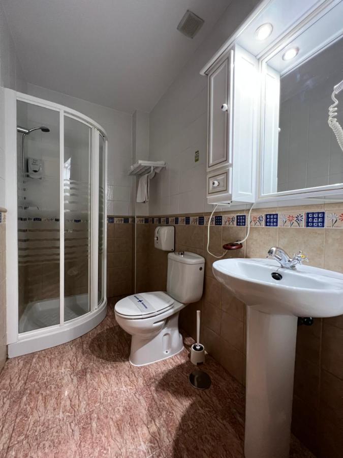 Hotel Chamizo El Arahal Luaran gambar